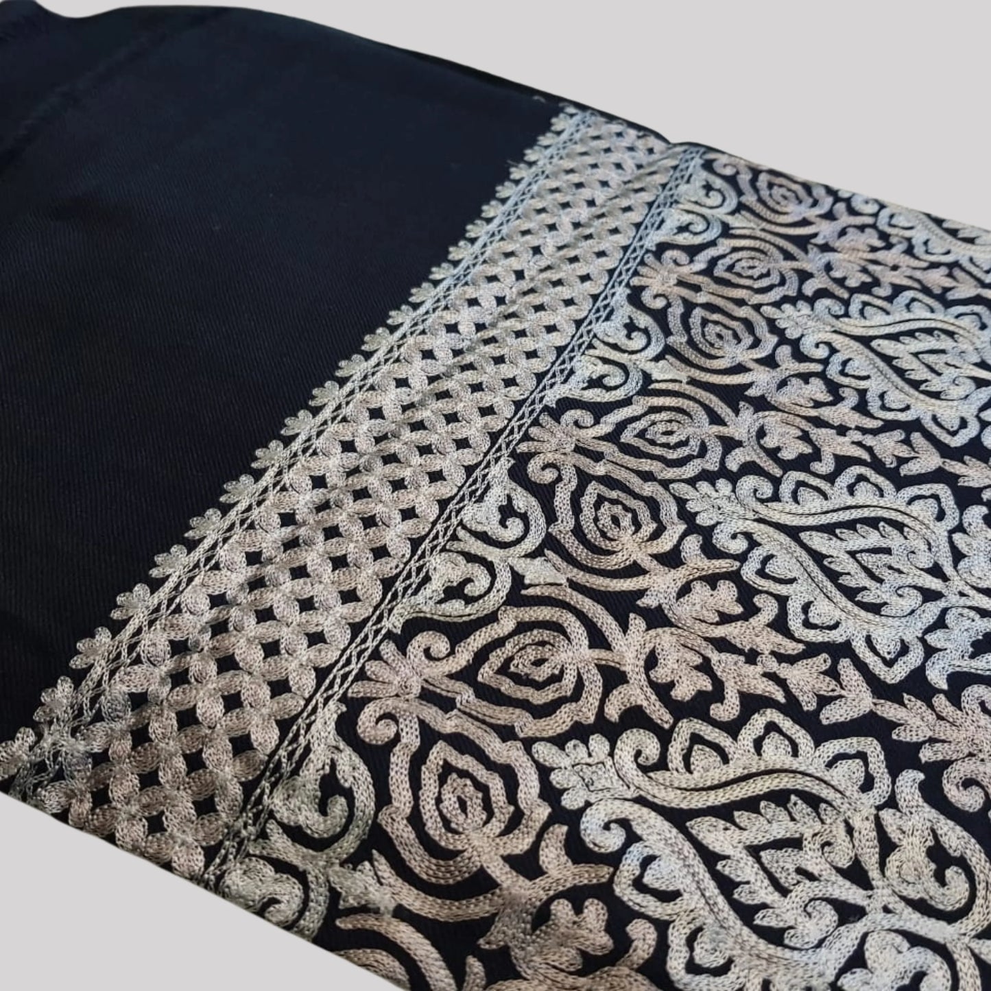 Sahar Bano-luxury premium pashmina shawl