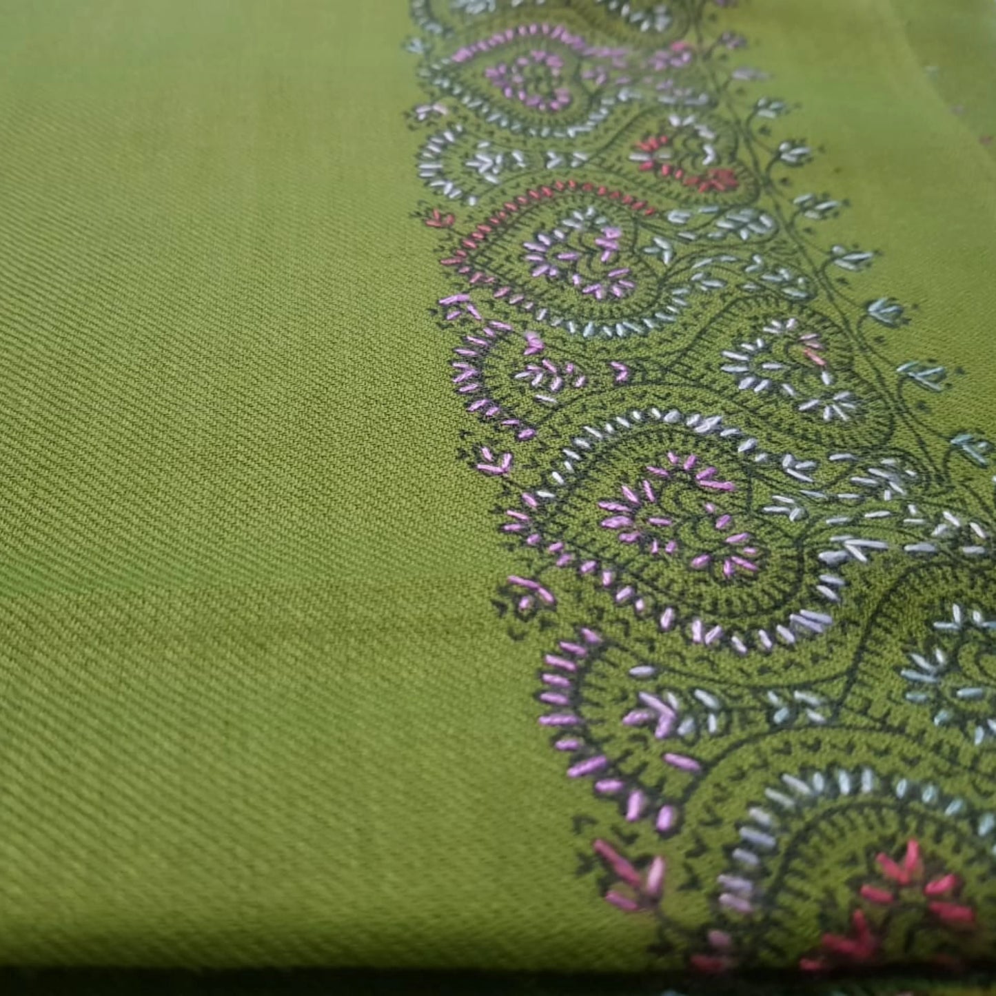 Sundari-pure kashmiri pashmina shawl